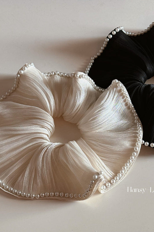 Hansy Pearl Scrunchie